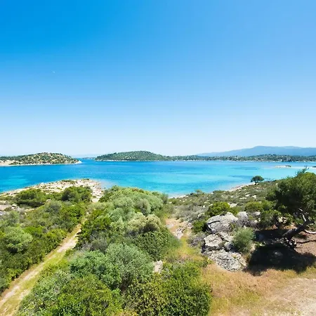 Apartment #nereus Seafront Apts By Halu! Villas *